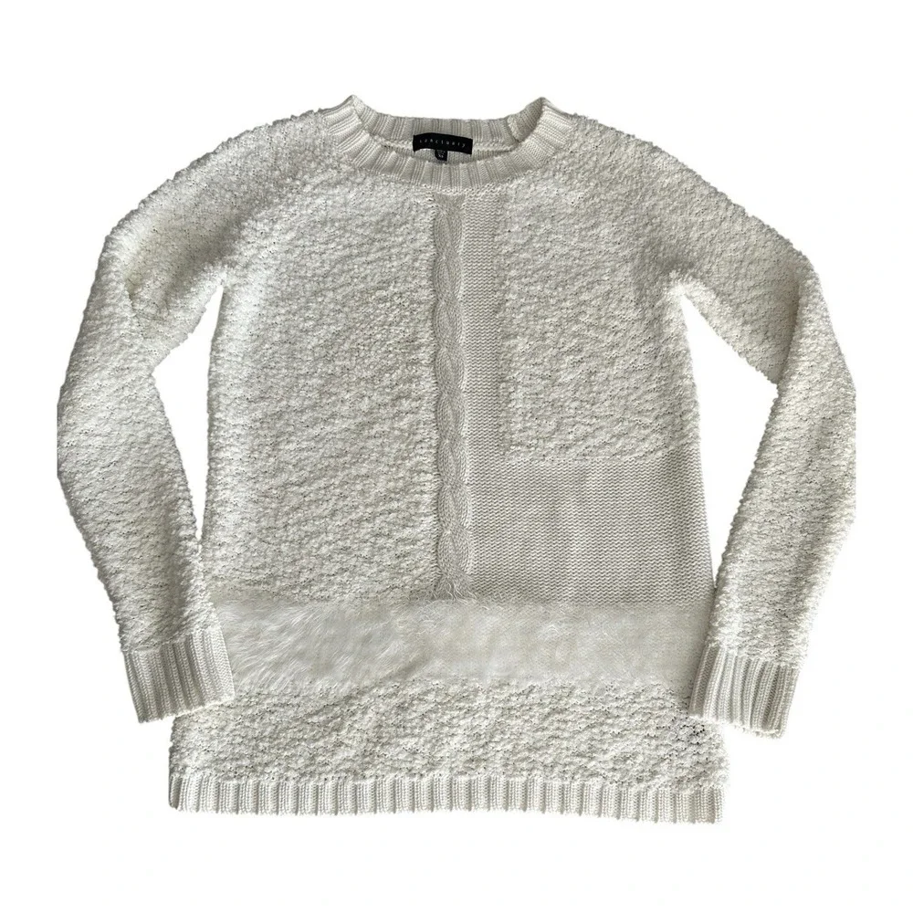 Sanctuary Snuggle Cable-Knit Sweater Winter White Sz XS Fuzzy Mixed Yarn Pattern